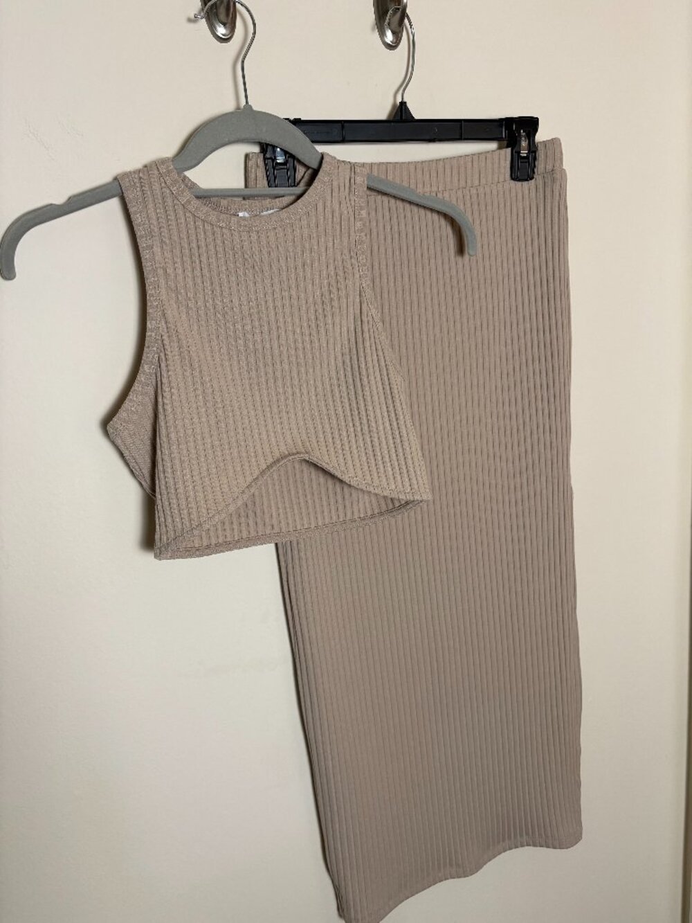 Princess Polly Ribbed Bodycon Crop Top Midi Skirt Set Women’s 6